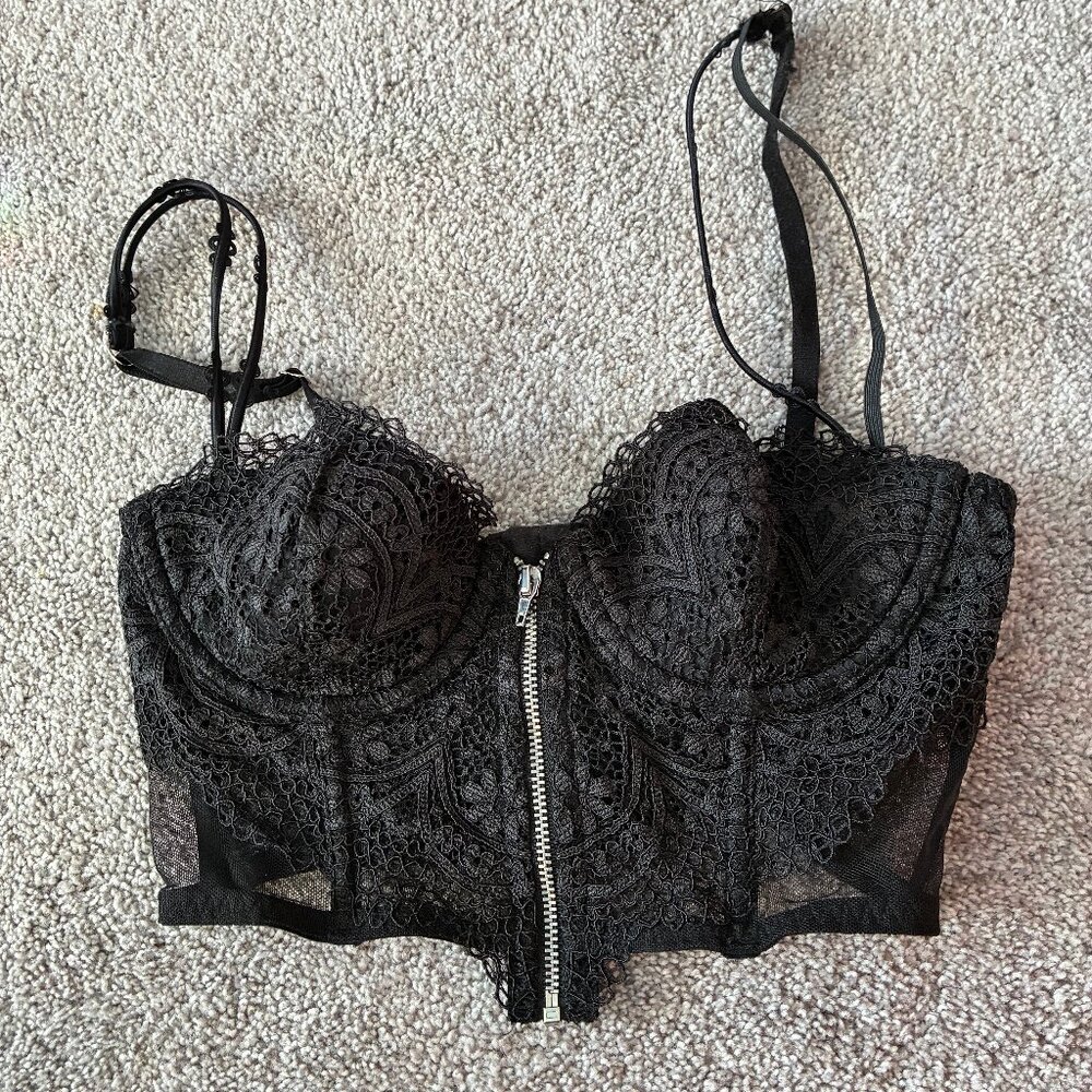 Victoria’s Secret Very Sexy Lined Demi Lace Zip Bra Top Bustier Corset Blac 32 C